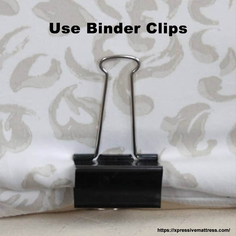 use blinder clip on mattress